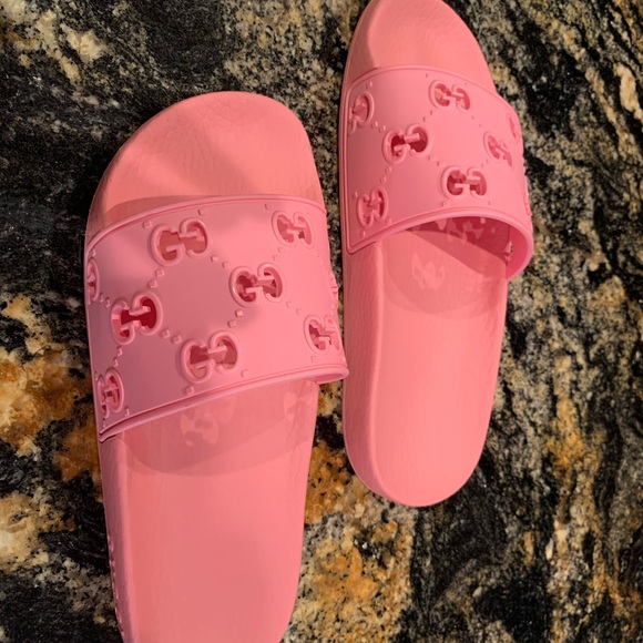 Gucci slides - Picture 2 of 4